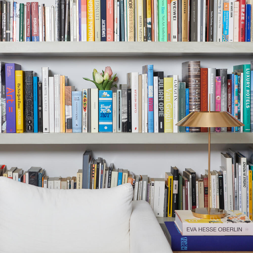 VASE CERAMIC BLUE BOOK