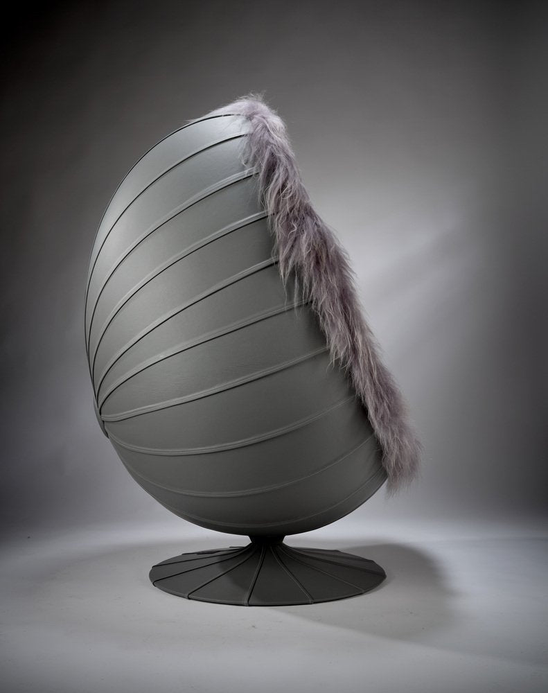 CHAIR MUSIC EGG POD