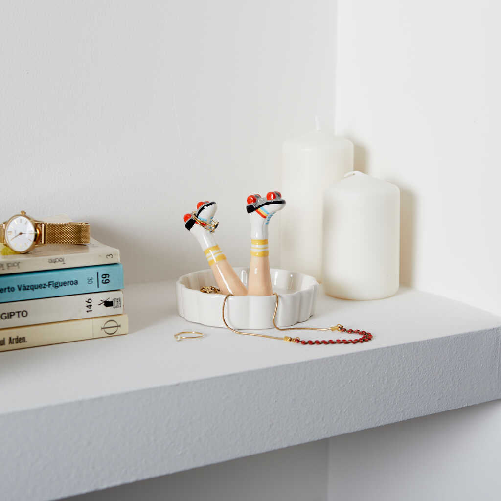 JEWELRY HOLDER WHITE LEGS