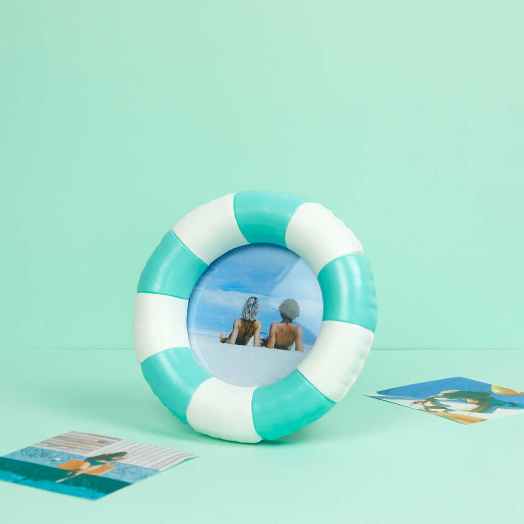 PHOTO FRAME TURQUOISE LIFEBUOY