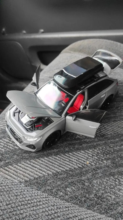 MINIATURE CAR AUDI