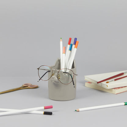 PEN HOLDER GREY NOSY CAT