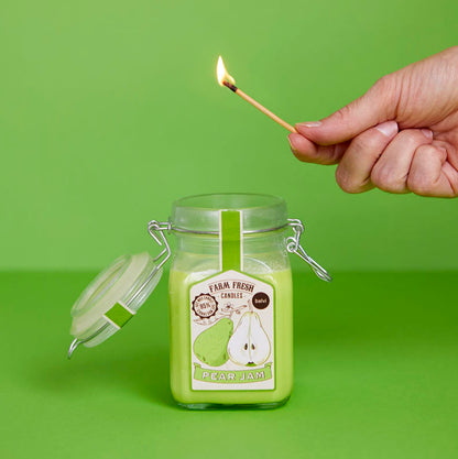 SCENTED CANDLE GREEN PEAR
