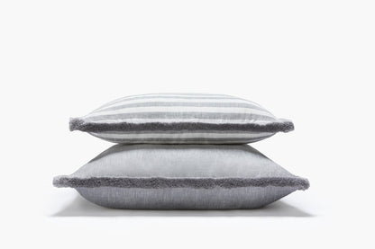 CUSHION GREY FRINGES