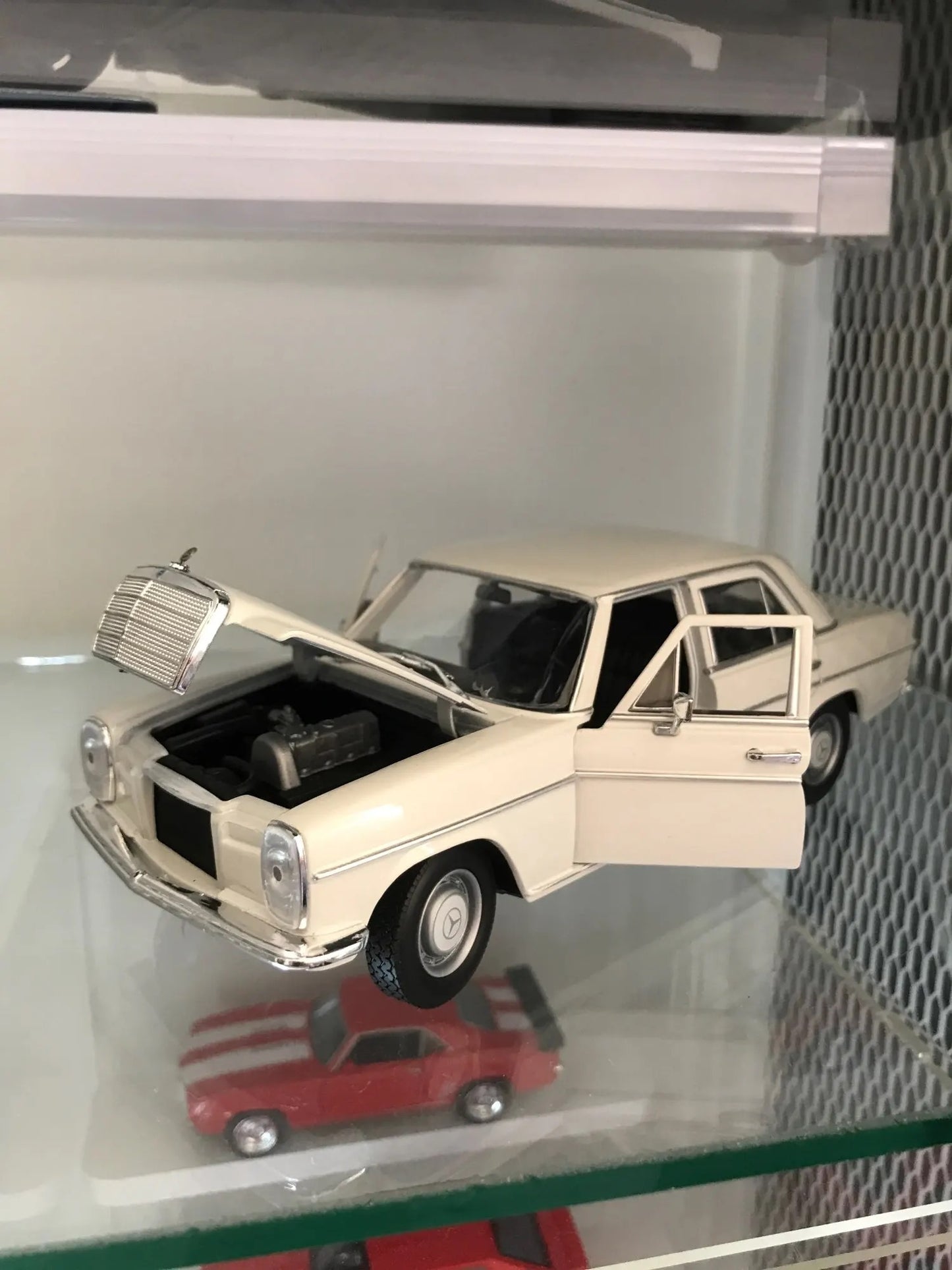 MINIATUUR AUTO Benz