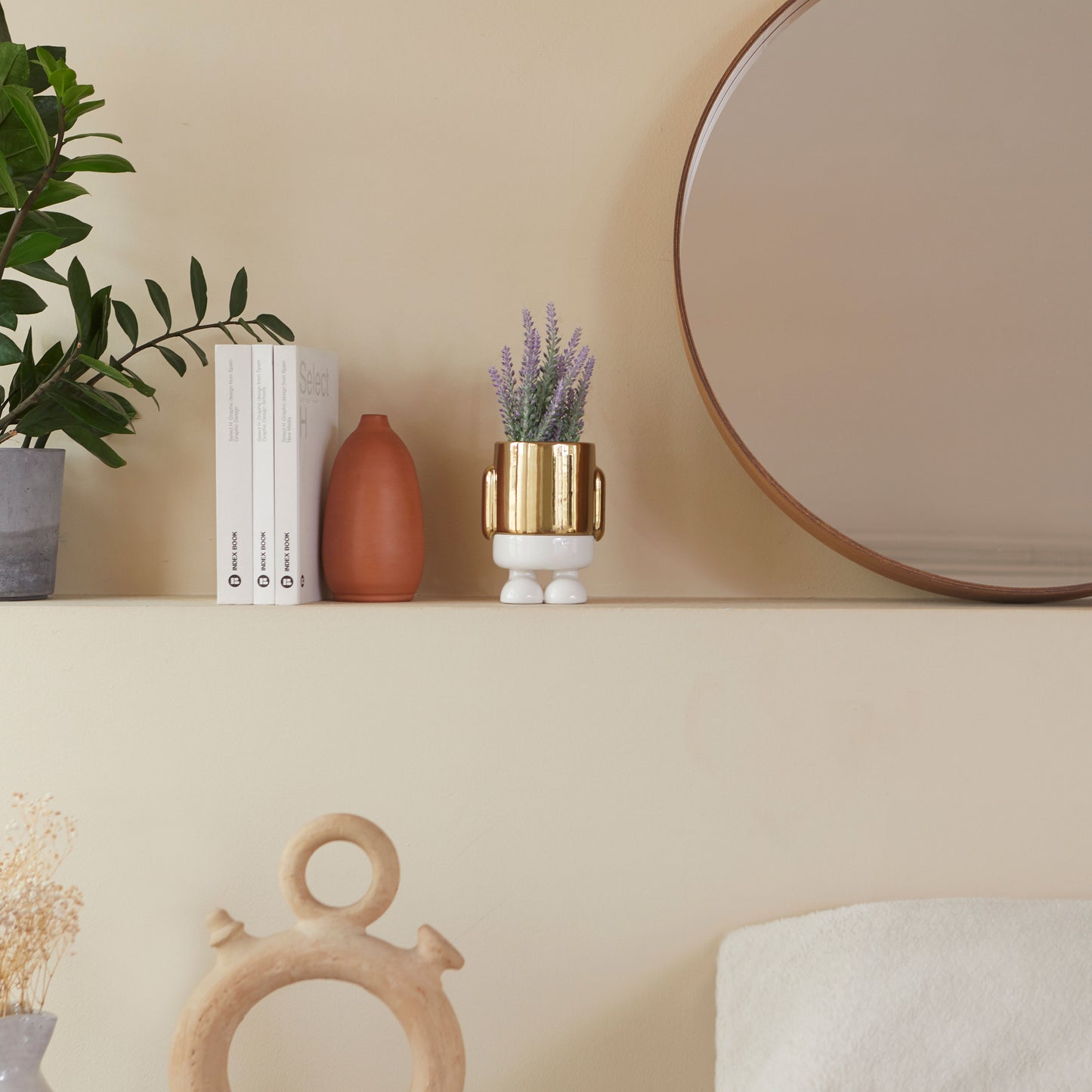 FLOWER POT GOLD STANDY