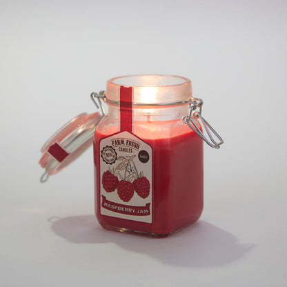 SCENTED CANDLE RED BERRY