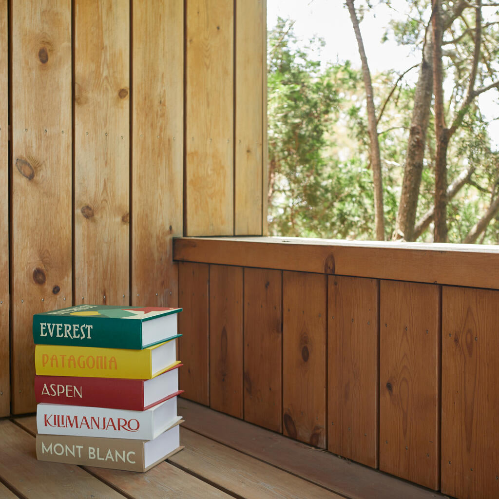 SIDE TABLE BOOKS MOUNTAINS