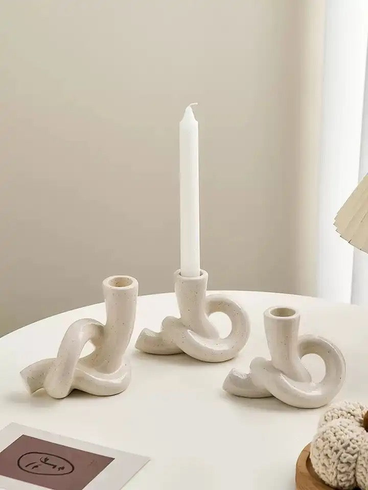 CANDLE HOLDER POSSESSOR