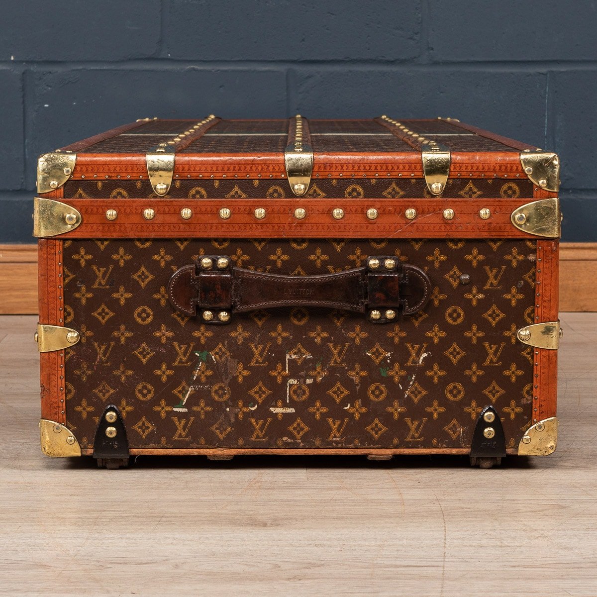 TRUNK LOUIS VUITTON