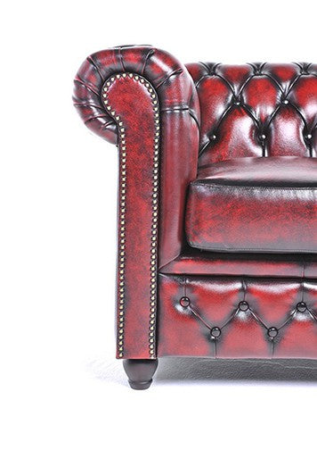 SOFA MAROON CHESTERFIELD